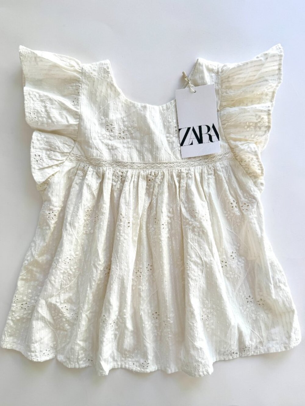 NWT Zara Girls White Eyelet Shirt Sz 4-5 Embroidered Crochet Trim